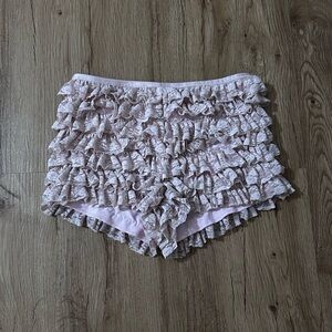 Windsor Ruffled Lace Shorts - Light Pink